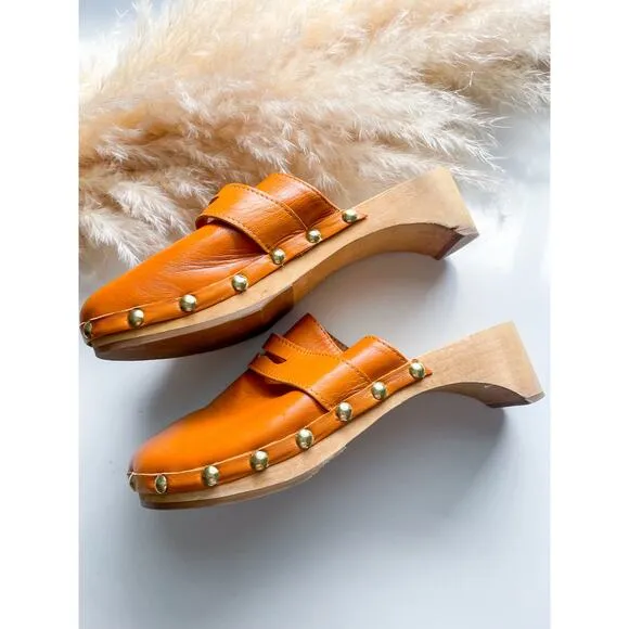 By Far Hans Leather Studded Wooden Mules Clogs Size 8 Slip On Tan Camel
