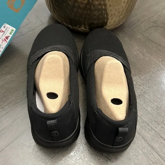 Bzees Gracie Women's Washable Slip-ons (WIDE)