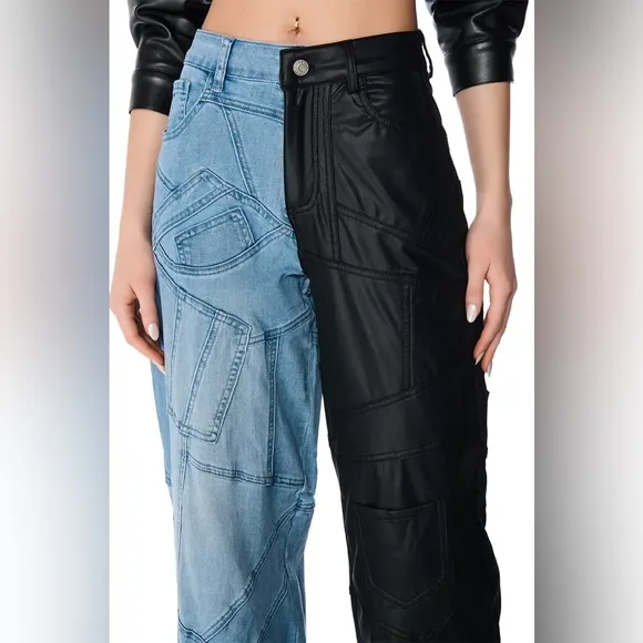 Callie Lives Wide &amp; Tight AKIRA Extreme Stretch Patchwork WideLeg Jean 1(Fits 7)