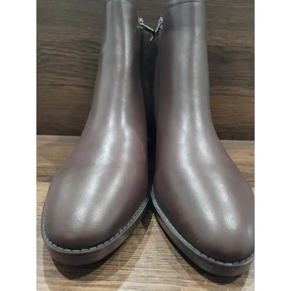 Calvin Klein Women's Deandre Slip-On Casual Booties Dark Brown 9M New