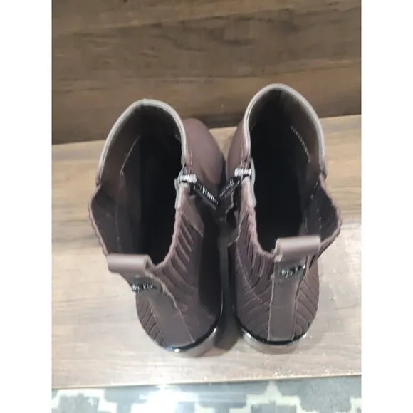 Calvin Klein Women's Deandre Slip-On Casual Booties Dark Brown 9M New