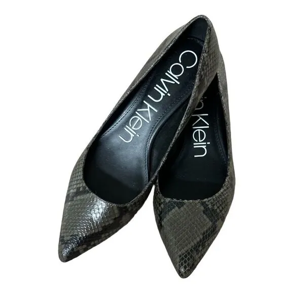 Calvin Klein Women's Gabrianna Pumps in the Size 9.5M in Snake Camouflage