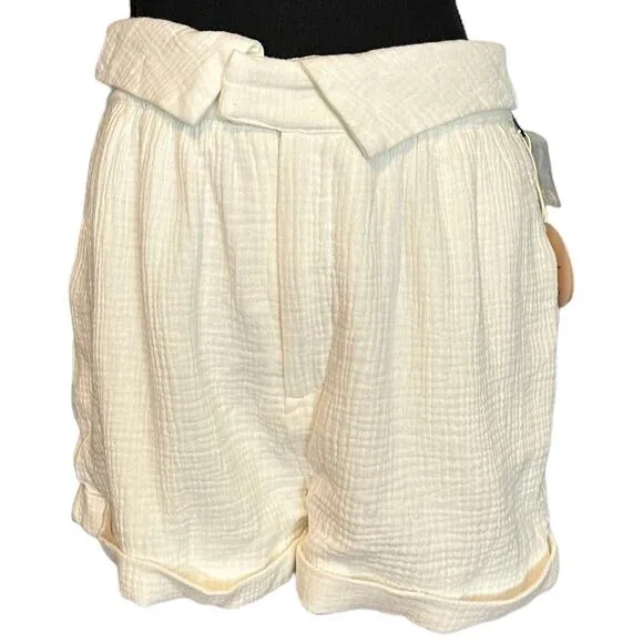 Camila Coelho Bebbe Shorts White Medium Cotton Gauze Pockets Wide Leg Cuff NEW