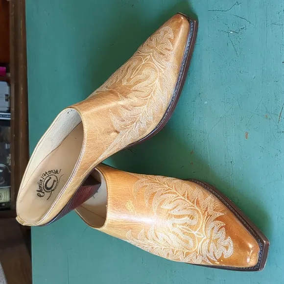 Charlie 1 Horse Leather Mules Western Boots Booties Tan 10