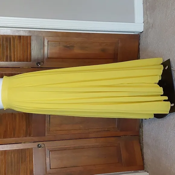Chicwish Timeless Favorite Chiffon Maxi Skirt in Mustard Sz S