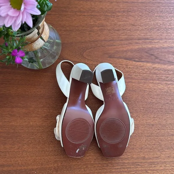 Chie Mihara ‘Anami’ Bow Slingback Heels in White – Size 8