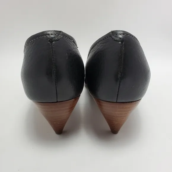 Chloe Leather Buckle Peep Toes Kitten Heels Slip On Pumps Size 37 Black