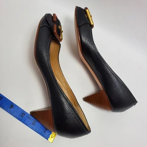Chloe Leather Buckle Peep Toes Kitten Heels Slip On Pumps Size 37 Black