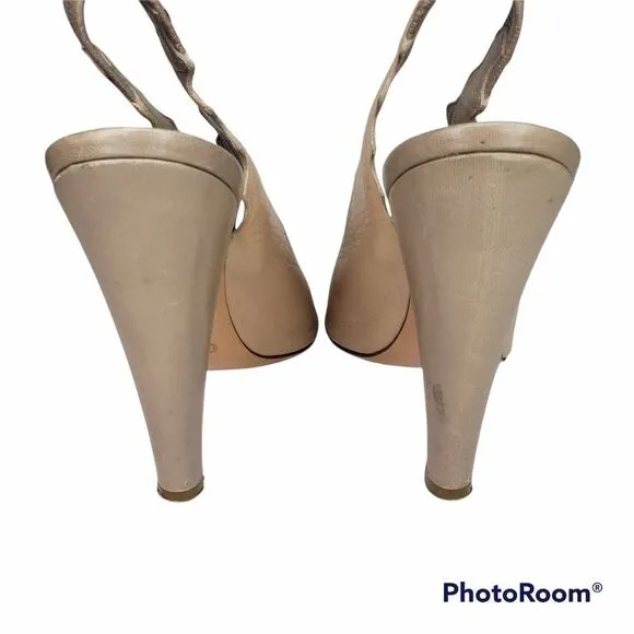 Chloé Scalloped Slingback Peeptoe Heels in Nude Size 40.5