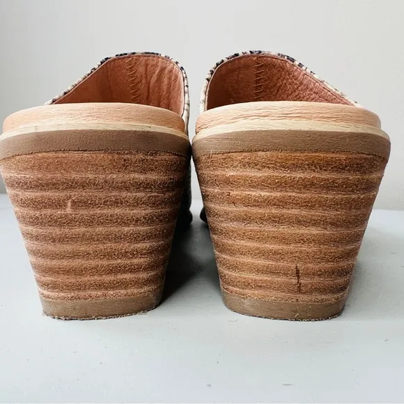 Chocolat Blu Clint Leather Brown Embossed Snake Block Heel Mules Womens 7.5 - 8