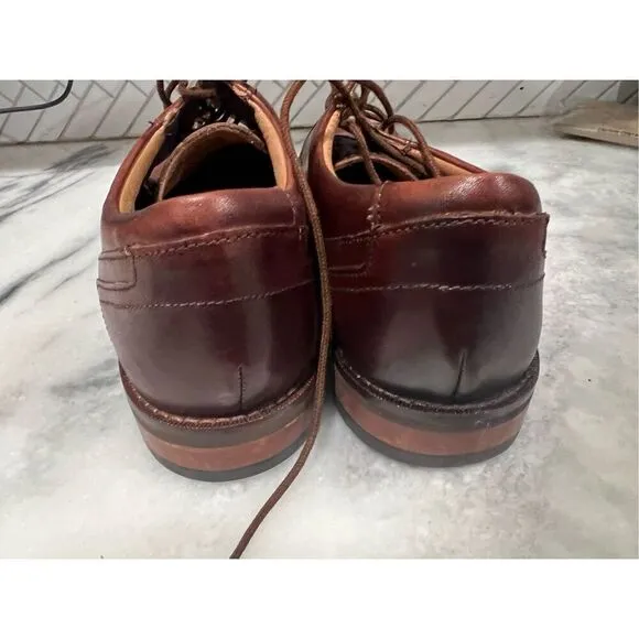 CLARKS 15103 MEN'S TAN LEATHER CAP TOE LACE UP OXFORDS SIZE 9M