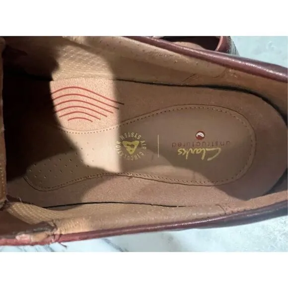 CLARKS 15103 MEN'S TAN LEATHER CAP TOE LACE UP OXFORDS SIZE 9M