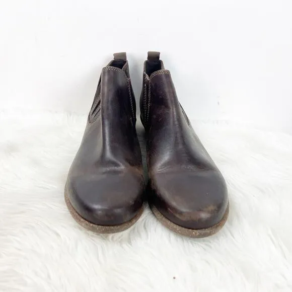 Clarks 9 W Wide Womens Brown Leather Chelsea Slip-on Ankle Booties