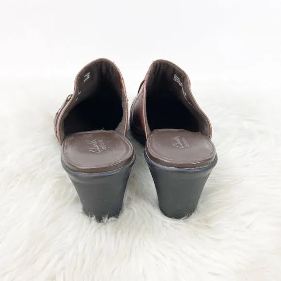Clarks Bendables 8 M Womens Brown Leather Buckle Comfort Clogs