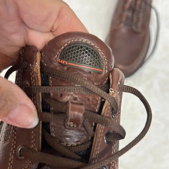 Clarks Brown Leather Oxford Shoes with Moccasin Stitching