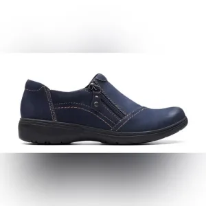 Clarks Carleigh Ray Navy Marine Nubuck Slip On NWT Women’s Size 9