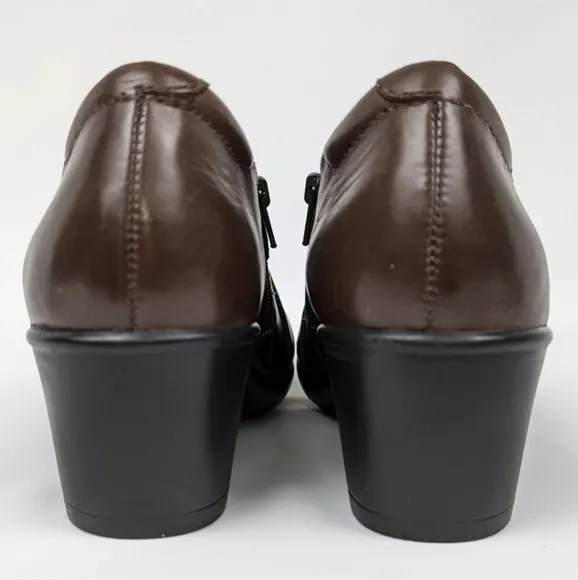 Clarks Genette Frolic Leather Shootie Block Heel Side Zip Chunky Brown 7.5 NWOT