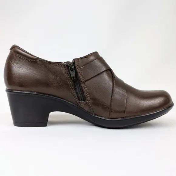 Clarks Genette Frolic Leather Shootie Block Heel Side Zip Chunky Brown 7.5 NWOT