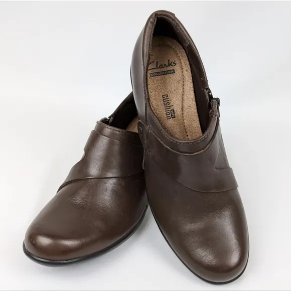 Clarks Genette Frolic Leather Shootie Block Heel Side Zip Chunky Brown 7.5 NWOT