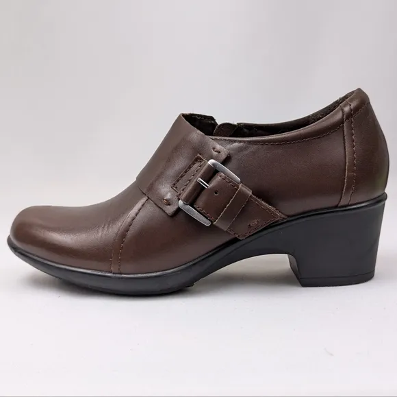 Clarks Genette Vista Leather Shootie Buckle Strap Side Zip Block Heel Brown 6.5
