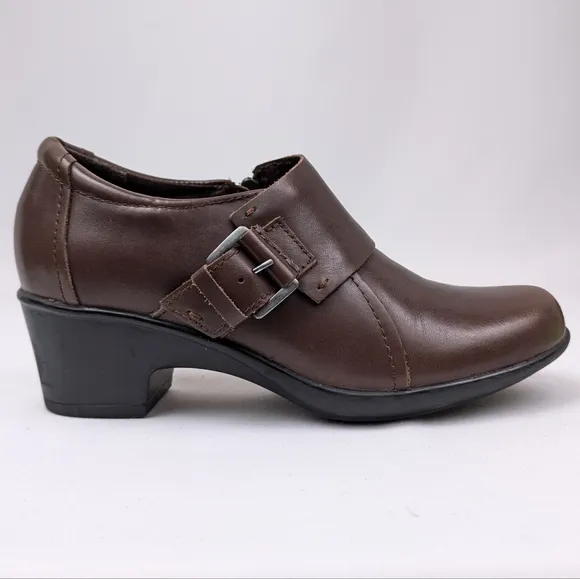 Clarks Genette Vista Leather Shootie Buckle Strap Side Zip Block Heel Brown 6.5
