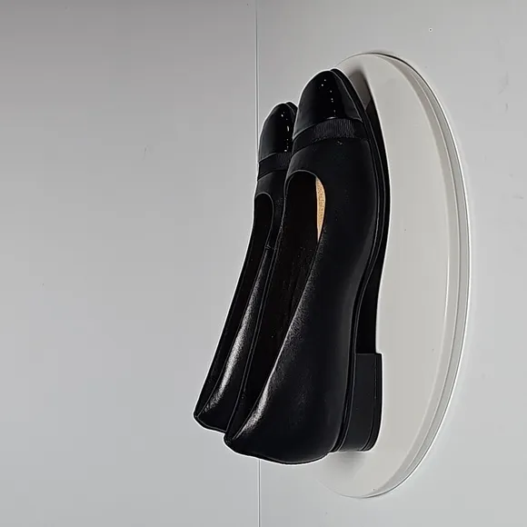Clarks Juliet Monet Flat Pumps Heels Square Toe Low Block Heel Patent Black 6.5