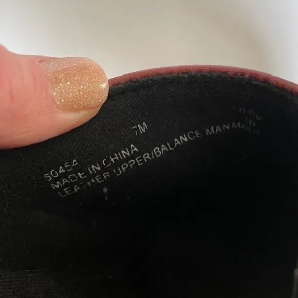 Clarks Leather Clogs Burgundy  Red SlipOn Comfort OrthoLite Footbed Women Size 7