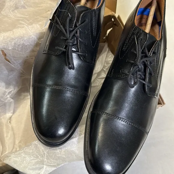 Clarks Men's Whiddon Cap-Toe Oxfords Black Leather Shoes- 11M