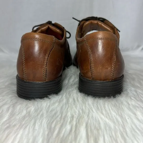 Clarks Tilden Cap Toe Dark Tan Leather Oxfords Sz 10.5
