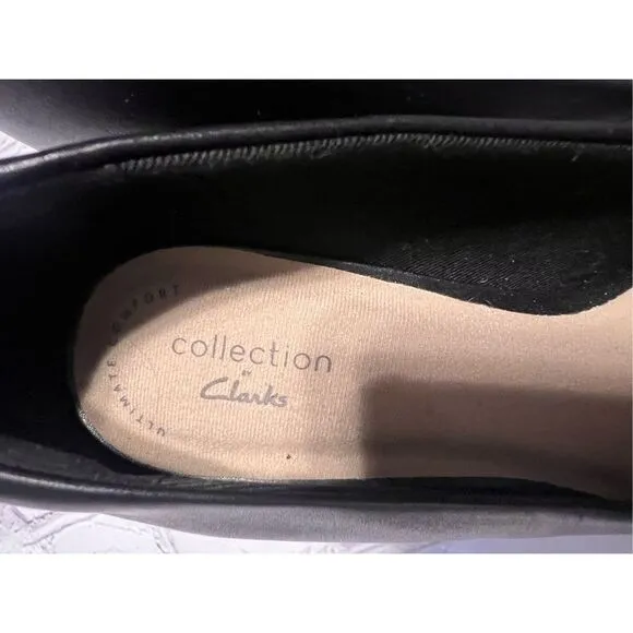 Clarks Women's 6.5 Wide Classic Kitten Heels Black Leather Pointed Toe Office