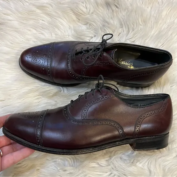 Classics by FootJoy Vintage Burgundy Brown Cap Toe Broque Golf Oxfords 9.5C