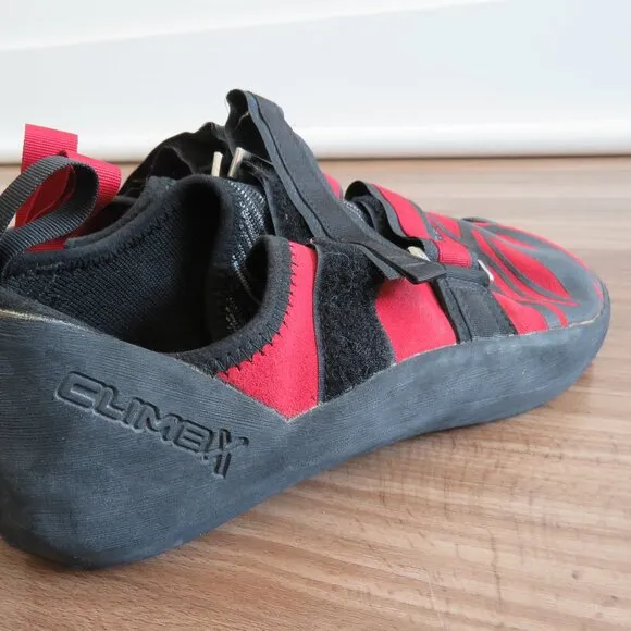 CLIMBX RaveX Rock Climbing Bouldering Shoes in Red Gorpcore - Men's US 10.5