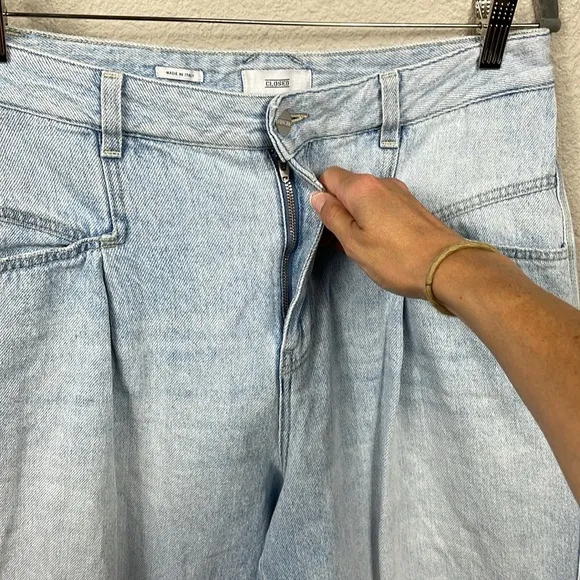 Closed Denim Pearl Relaxed Fit High Rise Jeans Distressed Rips Sz 31