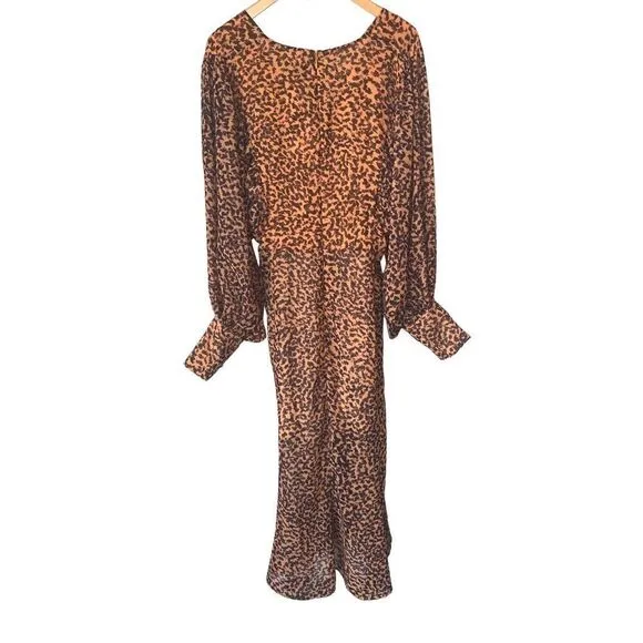 C/Meo Collective Apparent Long Sleeve Dress With An All Over Abstract Animal Pri