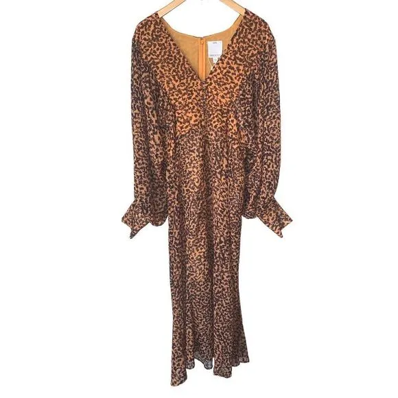 C/Meo Collective Apparent Long Sleeve Dress With An All Over Abstract Animal Pri