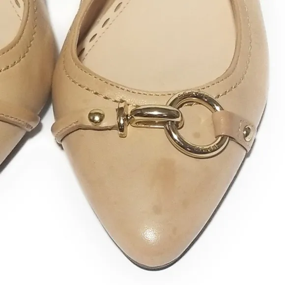 COACH Dakota Tan Leather Kitten Heels Size 8.5