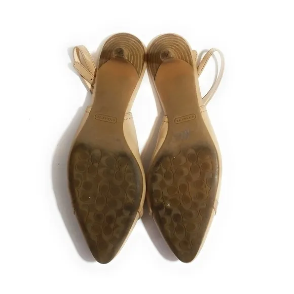 COACH Dakota Tan Leather Kitten Heels Size 8.5