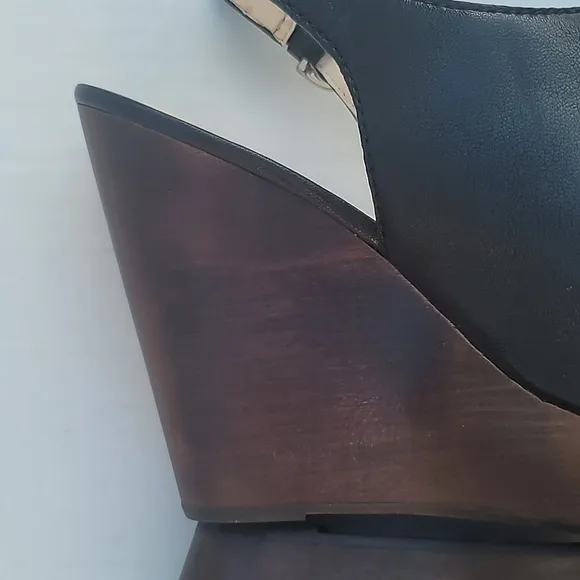 Coach Jade Wedges Platform Slingback Sandals Shoez SZ 10
