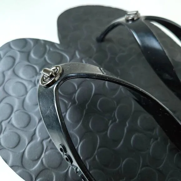 Coach NEW Abbigail Signature Turnlock Black Flip Flop Sandal Rubber Size 7 Gift