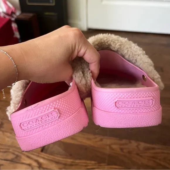 Coach / Pink Lola Shearling-Trim Rubber Clogs