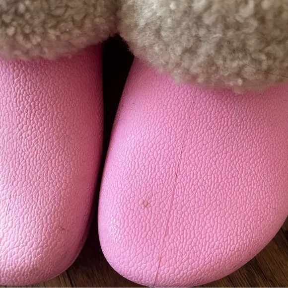 Coach / Pink Lola Shearling-Trim Rubber Clogs