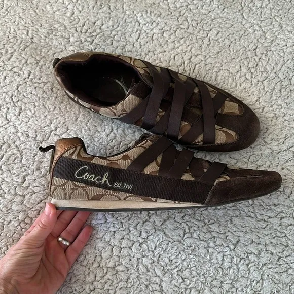 Coach Women's Size 9 Harmonie Monogram Logo Sneakers Brown Tan Gold Retro Y2K