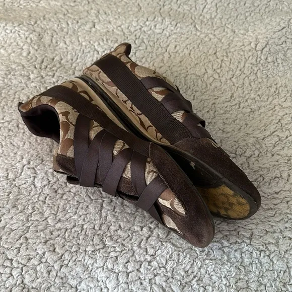 Coach Women's Size 9 Harmonie Monogram Logo Sneakers Brown Tan Gold Retro Y2K