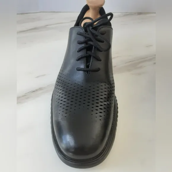 COLE HAAN 2.0 Zerogrand Black Leather Laser Wing Oxfords Sz 12M C23832 NWOT