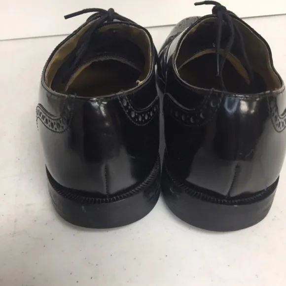Cole Haan Cannolly Leather Wingtip Oxfords Size 10