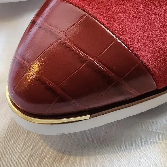 Cole Haan Grand Ambition Slip-on Sneaker Red Dahlia Print Suede Size 11B EUC