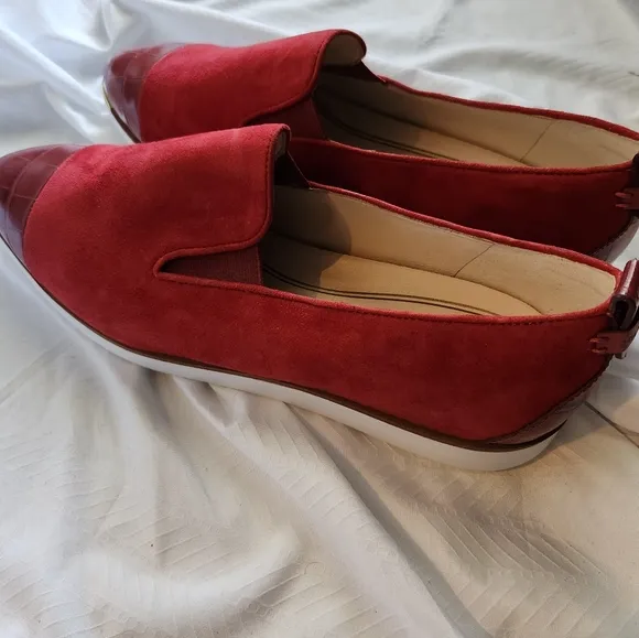 Cole Haan Grand Ambition Slip-on Sneaker Red Dahlia Print Suede Size 11B EUC