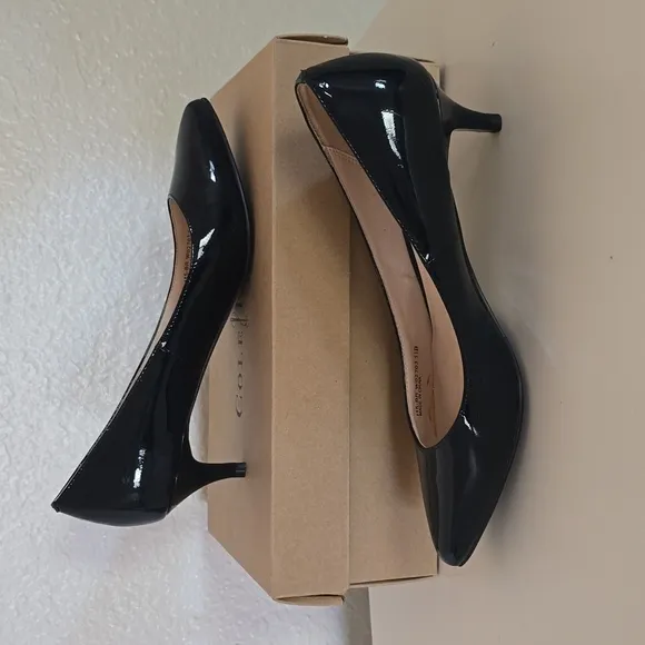 Cole Haan kitten heels