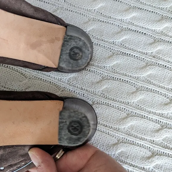 Cole Haan Leather Mules Slip On Heels Shoes 9 Brown Studded Grommets