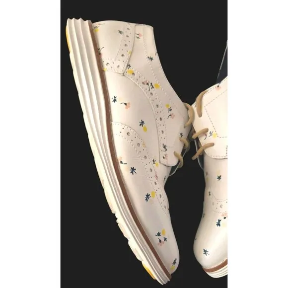 Cole Haan Leather Oxfords  Grand White Wingtip  Floral Print Women’s Size 6B